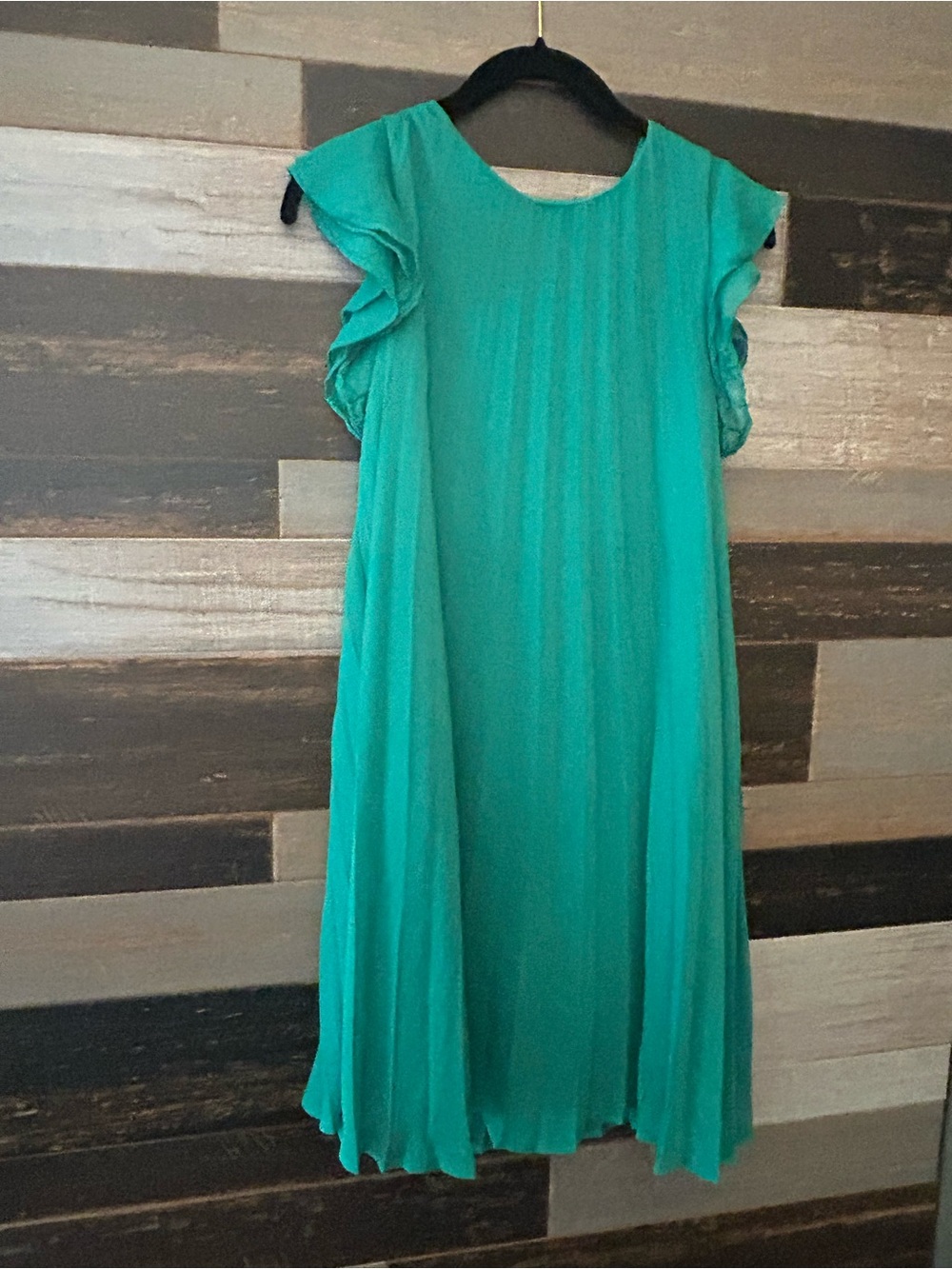 Dani Chins Girls' Emerald Green Ruffle Sleeve Dress size 12